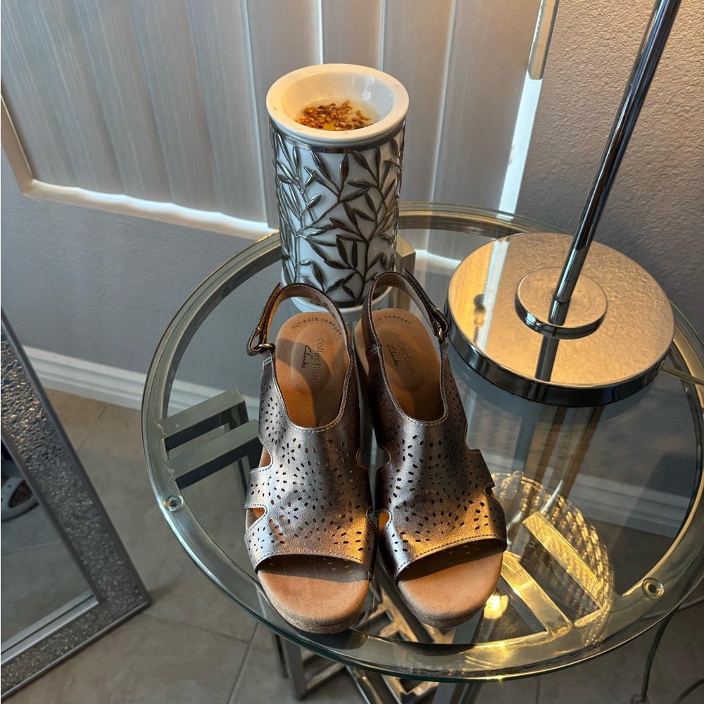 Clarks Silver and Tan Perforated Sandals